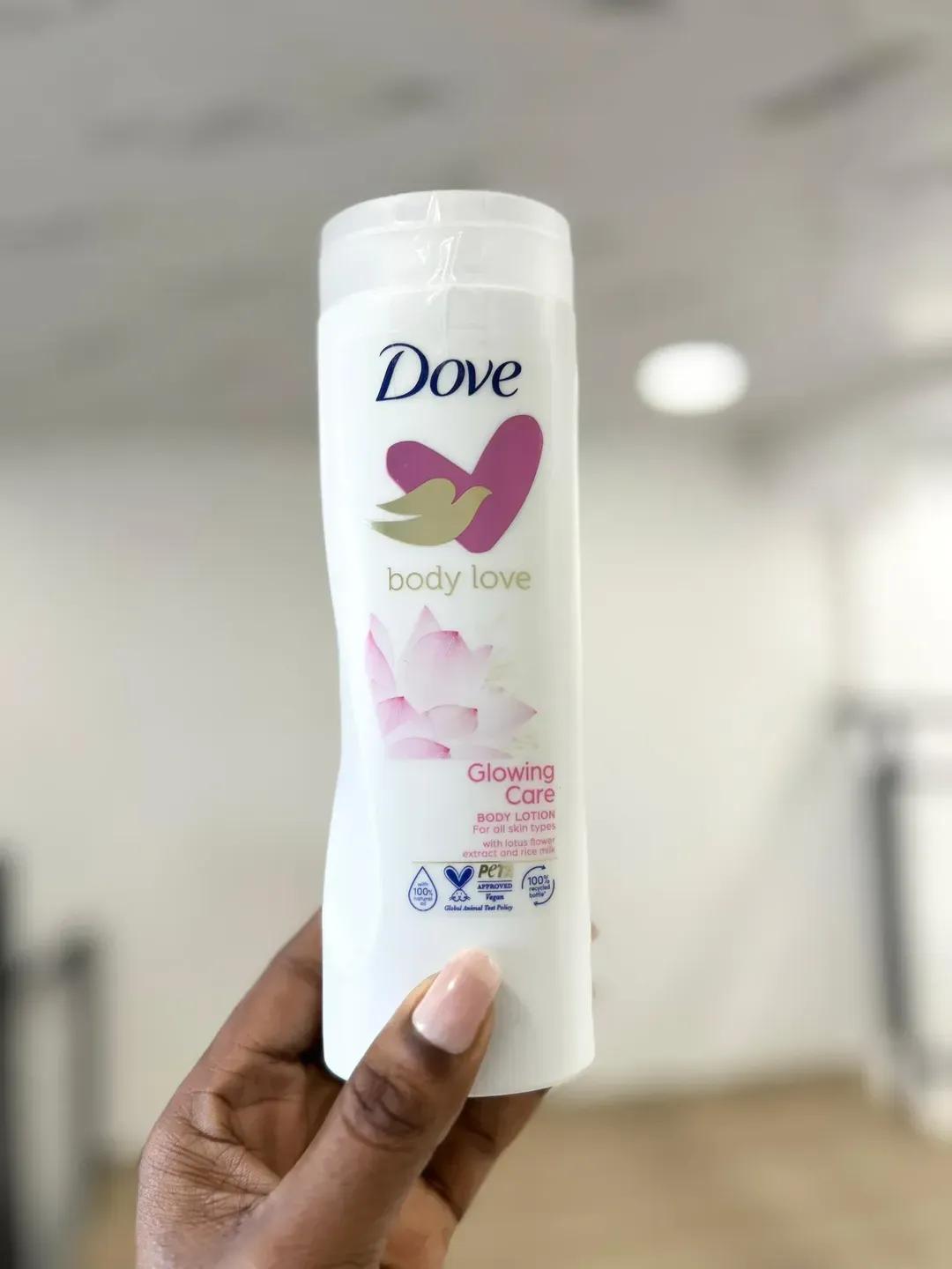 Dove Glowing Care Body Lotion 250ml Natural Radiant Skin