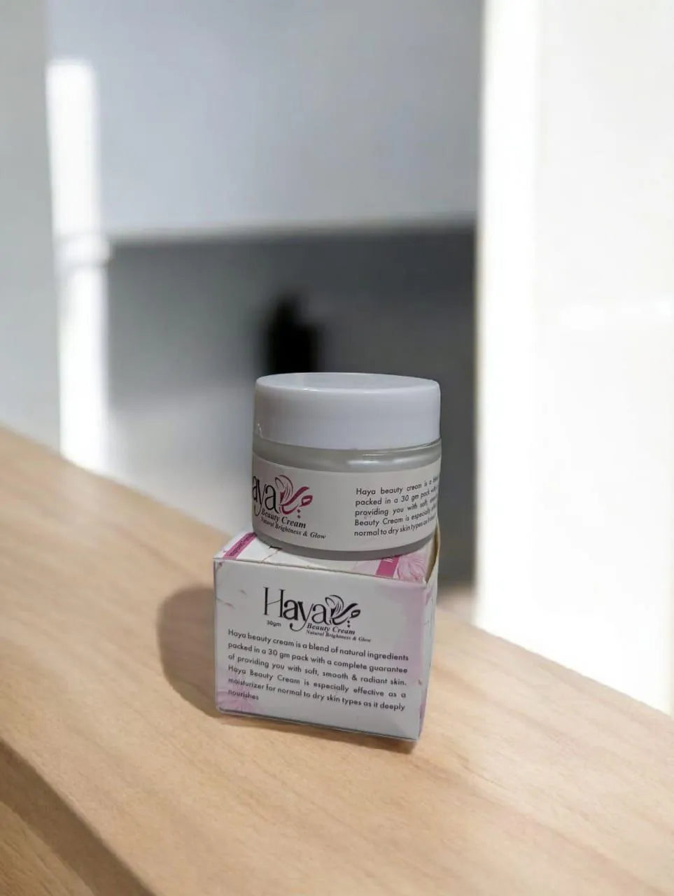 Haya Beauty Cream 30ml Whitening & Glowing Face