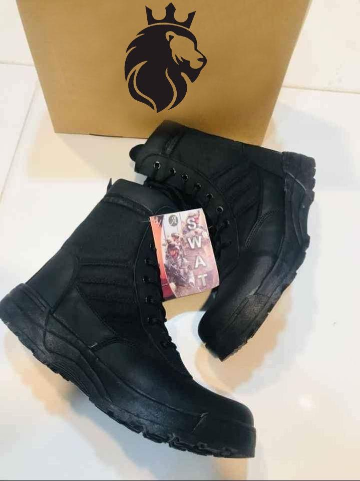 Men's Black Rubber Army Boots with Ankle Height & Durable Sole