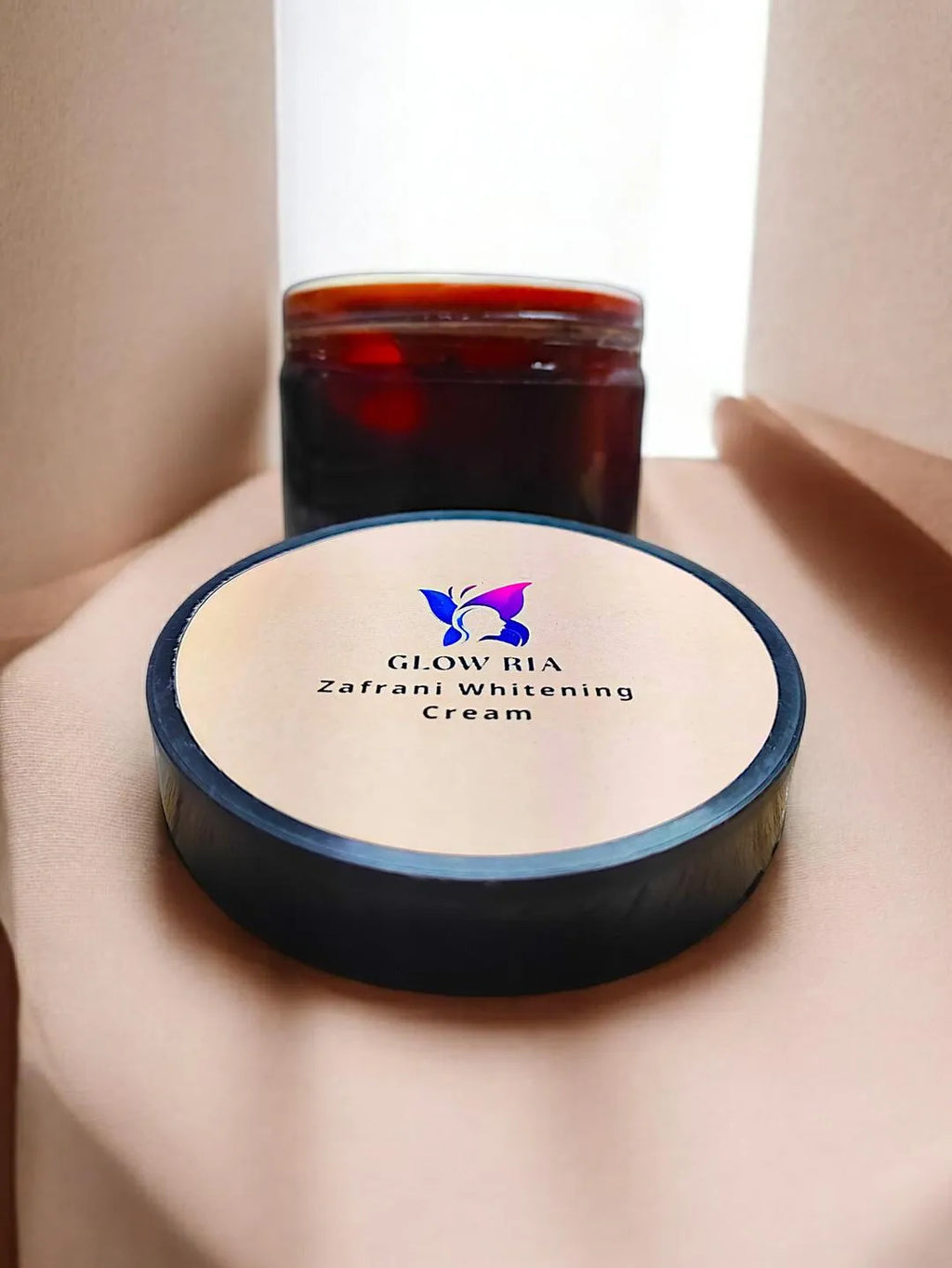 Glow Ria Zafrani Whitening Cream 250g Jar